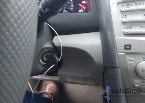 2010 Toyota Camry Xle from USA, damaged, VIN 4T1BF3EK5AU049851